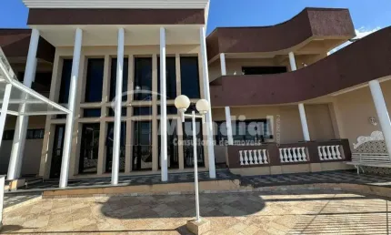Casa com 3 quartos à venda na Helio Rodrigues Pires, 290, Jardim 10 de Outubro, Laranjal Paulista por R$ 2.500.000