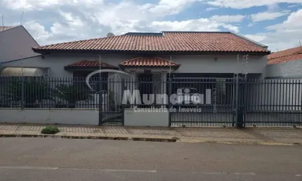 Casa com 2 quartos à venda na Nicolau Jacob, 582, Vila Campacci, Laranjal Paulista por R$ 800.000