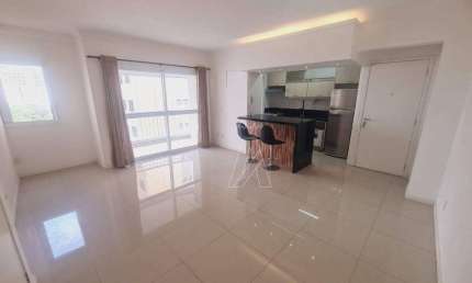 Apartamento com 2 dormitórios para alugar, 78 m² por R$ 5.953,74/mês - Alphaville - Barueri/SP