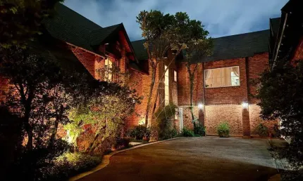 Casa em condomínio fechado com 4 quartos à venda na Avenida Atibaia, --, Residencial Tamboré, Barueri