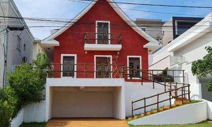 Casa par venda em Alphaville - Condomínio Valville!!!