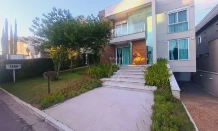 Casa de alto padrão totalmente decorada e mobiliada para venda em Alphaville - Condomínio Vila Solaia!!