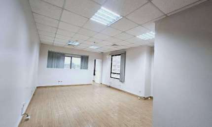 Sala comercial com 5 salas para alugar na Alameda Araguaia, --, Alphaville, Barueri