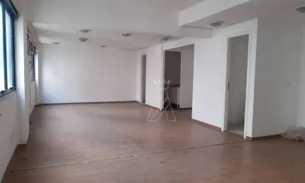 Sala comercial para alugar na Alameda Itapecuru, --, Alphaville, Barueri