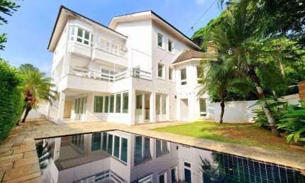 Casa de esquina para locação em Alphaville - Residencial 10