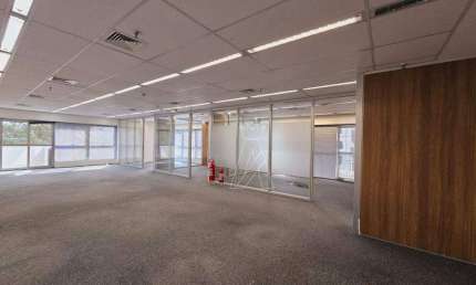 Sala comercial com 3 salas à venda na Alameda Mamoré, 503, Alphaville, Barueri