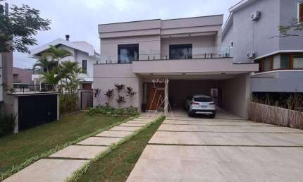 Casa seminova para venda em Alphaville Residencial 11
