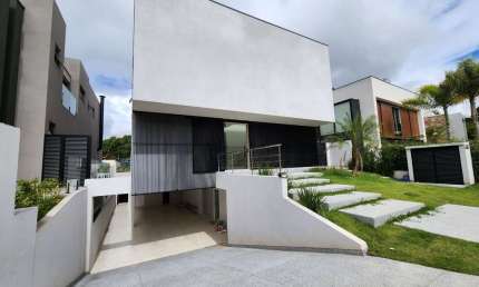 Casa em condomínio fechado com 4 quartos à venda na Alameda Malbec, --, Tamboré, Barueri