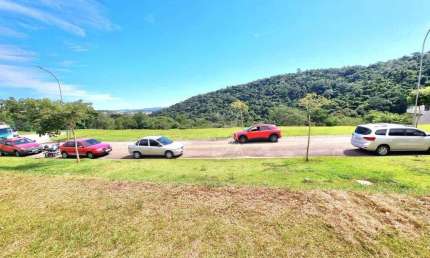 Terreno à venda, 551 m² por R$ 1.402.000,00 - Alphaville - Santana de Parnaíba/SP