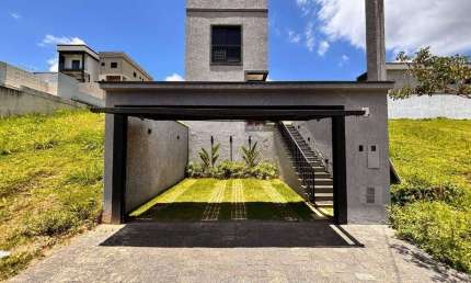 Casa nova para venda em Santana de Parnaíba - Nova Jaguari