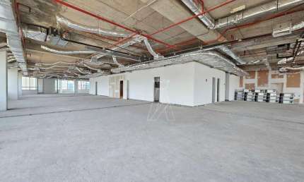 Sala comercial para alugar na Alameda Xingu, --, Alphaville, Barueri
