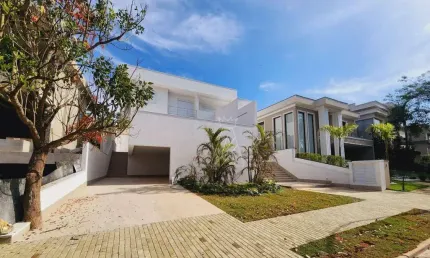Casa nova para venda em Alphaville - Condomínio Burlemarx