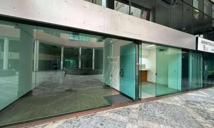 Oportunidade de Locação – Duas Salas Comerciais de 100m² Cada no Ed. Plaza, Alphaville, Barueri