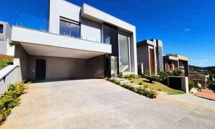 Casa para locação em Alphaville no Condomínio Genesis 02