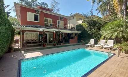 Casa em condomínio fechado com 4 quartos à venda na Chácara dos Junqueiras, Carapicuíba 
