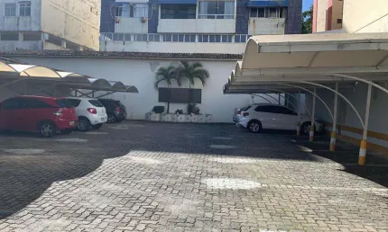 Terreno para Venda em Salvador, Costa Azul, 15 vagas