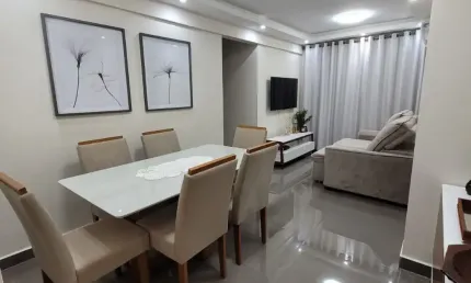 Lindo apartamento com três quartos sendo uma suíte  com móveis planejado