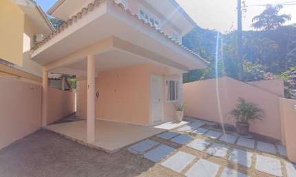Casa à venda na Rua Jornalista Carlos Vilhena, 150 m² por R$ 950.000,00 -