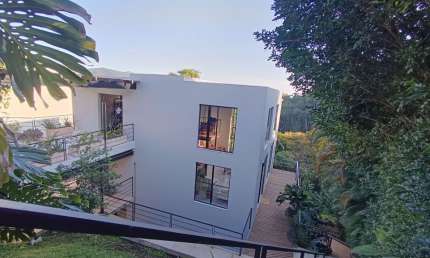 Casa com 3 dormitórios à venda, 300 m² por R$ 1.500.000 - Itaipu - Niterói/RJ