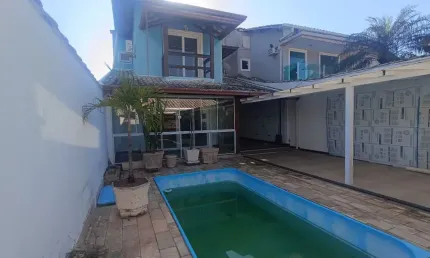 Casa com 3 dormitórios à venda, 200 m² por R$ 770.000,00 - Maravista - Niterói/RJ