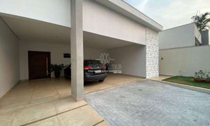 Casa à venda no Residencial Aquarela Brasil, Sinop 