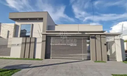Casa à venda na Rua das Violetas, Setor Comercial, Sinop
