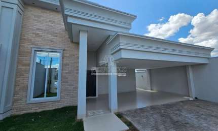 Casa com 2 quartos à venda no Residencial Paris, Sinop 