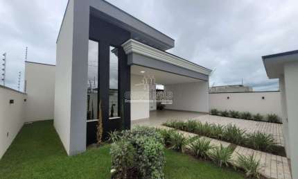 Casa com 2 quartos à venda no Residencial Paris, Sinop 