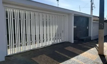 Casa com 3 quartos à venda na Rua Hercília Dal Pietro, Jardim das Flores, Araras
