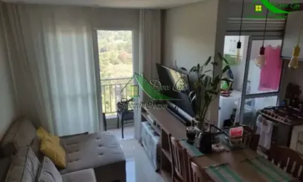 Apartamento à venda em Carapicuíba-SP, Jardim Marilu: 2 quartos, 1 sala, 1 vaga, 47m². Confira!