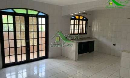 Casa de luxo na Vila São Silvestre, Barueri-SP: 4 quartos, 1 suíte, 4 banheiros, 3 vagas de garagem, 280m²!
