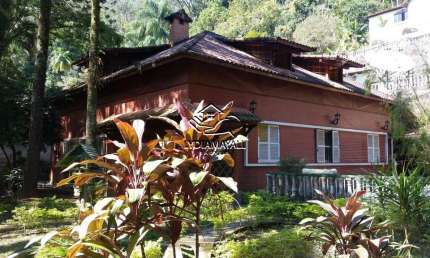 LMPS8969-CASA 4 QUARTOS 2 SUITES GARAGEM QUARTEIR&#195;O INGELHEIM PETROPOLIS RJ