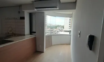 Flat à venda no number one – ponta d’areia, 2 quartos, vista para a lagoa e serviços inclusos