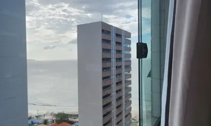 Flat à venda no number one – ponta d’areia, 1 quarto, andar médio, mobiliado