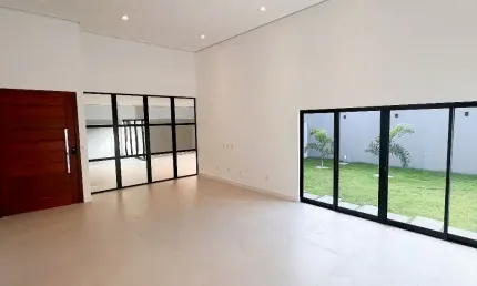 Casa de altíssimo padrão no olho d’água – 360m², piscina, área gourmet e acabamento premium