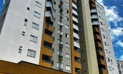 Apartamento com 3 quartos à venda na Rua Treze de Maio, Comerciário, Criciúma