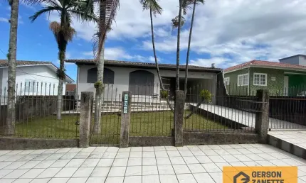 Casa com 3 quartos à venda na Rua Antônio Marcello Gomes, Vila Isabel, Criciúma