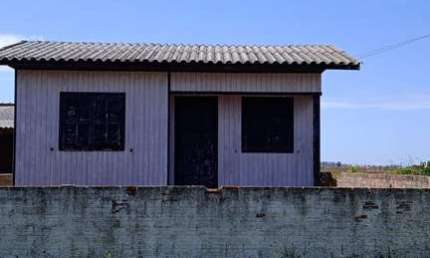 Casa no Morro dos Conventos/ Balneário Arroio da Silva/ SC