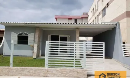 Casa com 3 quartos à venda na Rua Orleans, Centro, Balneário Rincão
