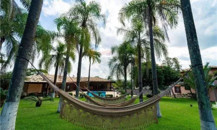 CURRUPIRA - 3 DORMS. - PISCINA - AT 2.200m² - AC 600m²
