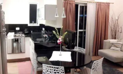 LOFT - VIVERE DUPLEX - MOBILIADO - 2 VAGAS - AU 72m²