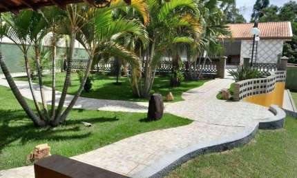 CONDOMÍNIO SANTA ROSA - AT 1.076m² - AC 403m² - PISCINA