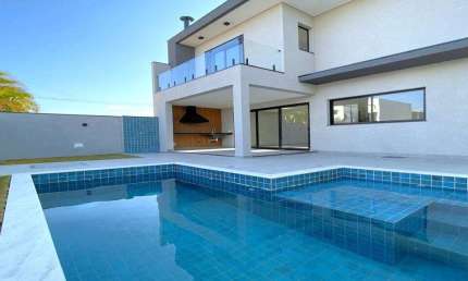 RESERVA ERMIDA - 3 SUÍTES - 4 VAGAS - AT 250m² - AC 215m²