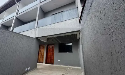 Sobrado em Condomínio para Venda em Praia Grande, Jardim Real, 3 dormitórios, 1 suíte, 3 banheiros, 1 vaga