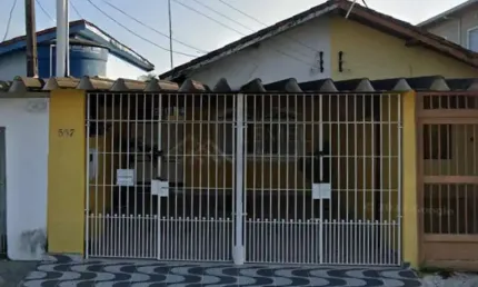 Casa Geminada para Venda em Praia Grande, Caiçara, 2 dormitórios, 1 suíte, 1 banheiro, 2 vagas