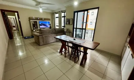 Amplo apartamento abaixo do valor da região,  semi mobiliado,  02 dormitórios, na Vila Guilhermina!!