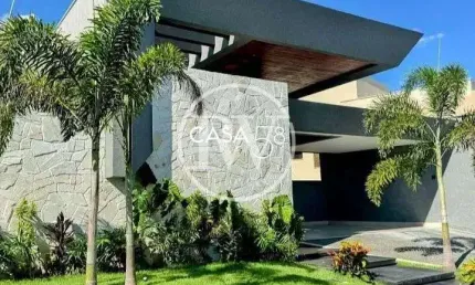 Casa Alto padrão em condominio, 3 quartos sendo 3 suites, Sol Garden Golf