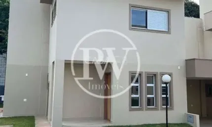 Sobrado no Condomínio Jardins de Lucca – 3 Suítes – 100m² – Lazer Completo