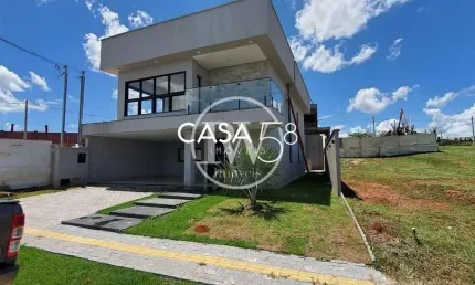 Casa à venda, Jardins Capri, Setor Negrão de Lima, 4 Quartos sendo 4 Suítes