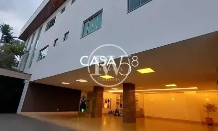 Mansão Exclusiva de Alto Padrão no Condomínio do Lago | 830m² | 5 Suítes